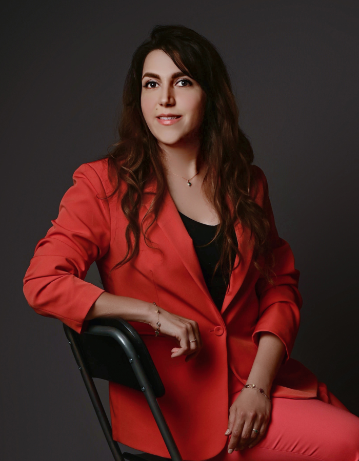 Arezoo est Designer d'intérieur architecte d'intérieur à annecy en haute savoie corse